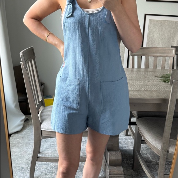 Light Blue Sleeveless Casual Over Alls Romper with Pockets - Picture 10 of 11